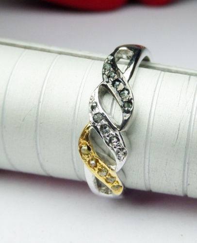 לכלה ולערב: טבעת כסף וזהב בשיבוץ יהלומי גלם