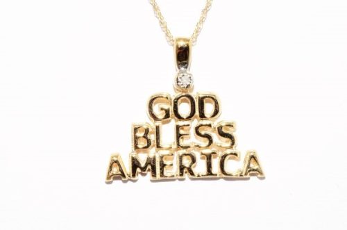 תכשיט זהב לכלה: תליון ושרשרת זהב בשיבוץ יהלום god bless america