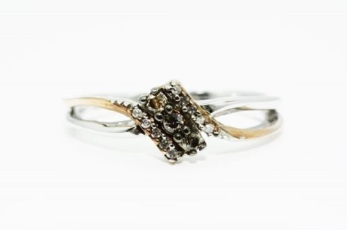 תכשיט זהב לכלה: טבעת כסף וזהב בשיבוץ 3 יהלומים זהובים 12 יהלומים לבנים מידה 6